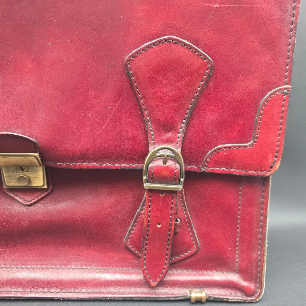Vintage Renwick Burgundy Leather Briefcase Accordion Messenger Bag Brass